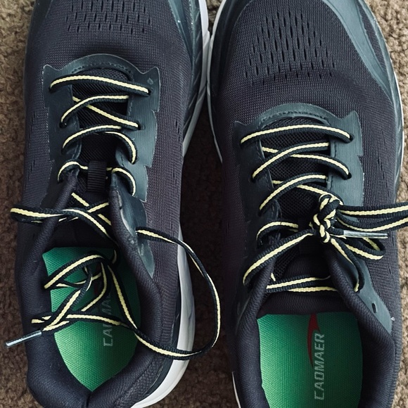 Avia women’s size 10 run/walk shoe in Black - Picture 4 of 4